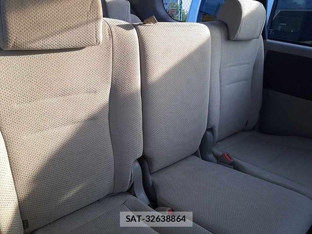 Toyota NOAH 2009-04 8044944-8