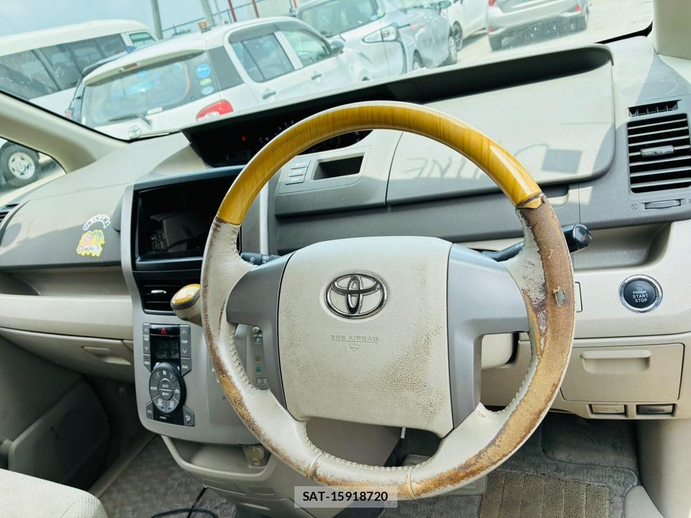 Toyota NOAH 2009-03 8023006-14