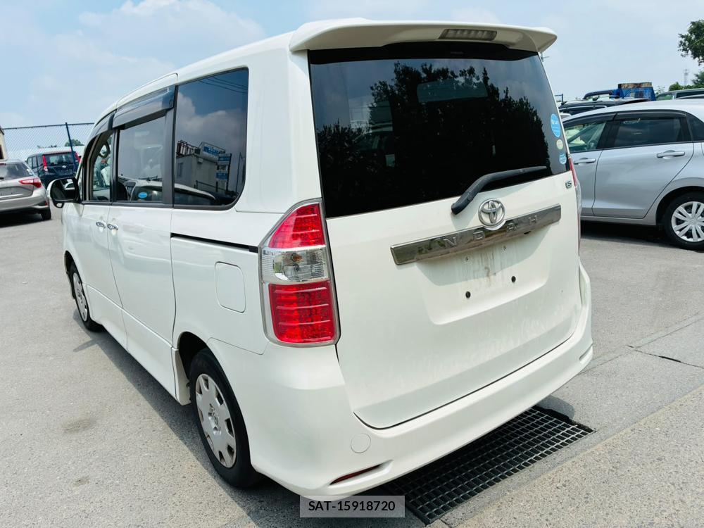 Toyota NOAH 2009-03 8023006-2