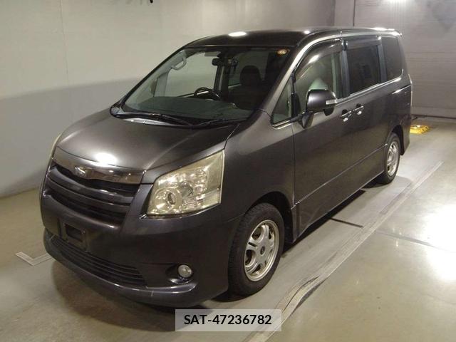 Toyota NOAH 2008-04 8056466-0