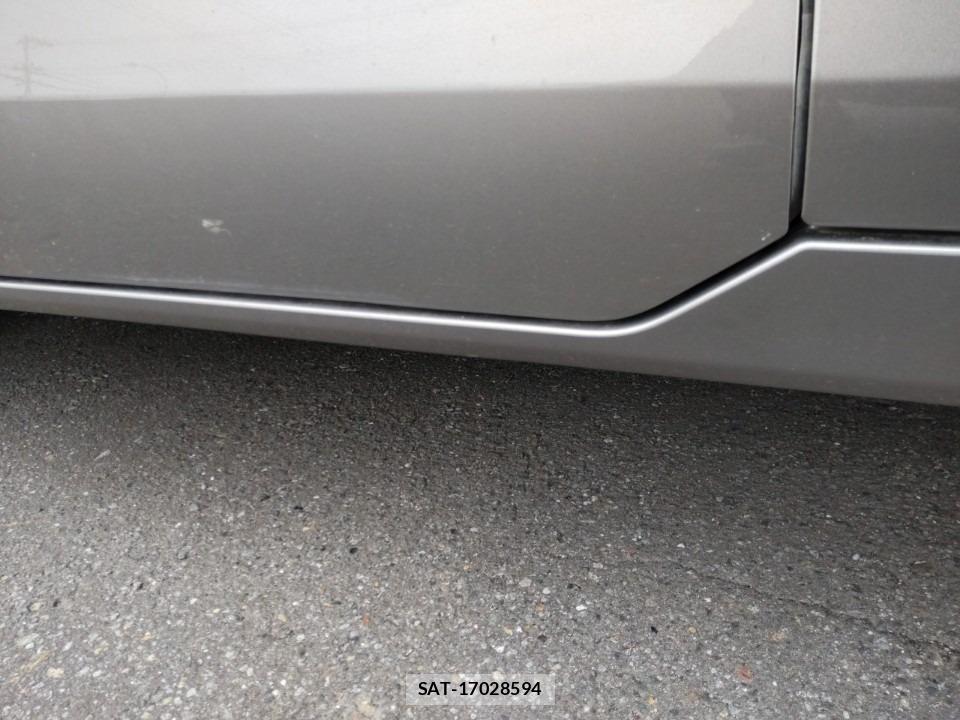 Toyota NOAH 2021-06 8061481-18