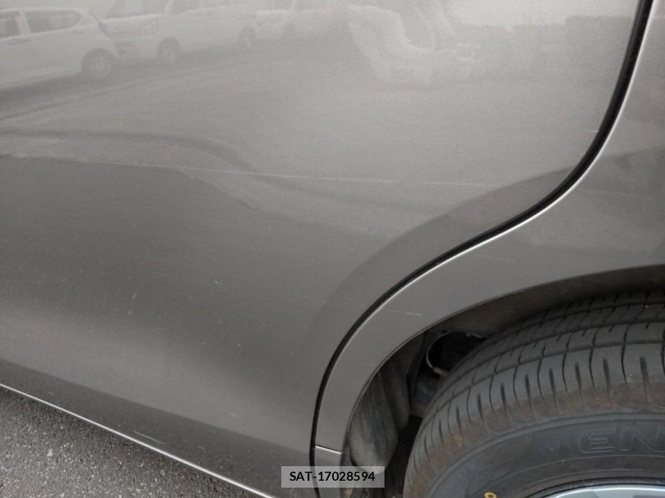 Toyota NOAH 2021-06 8061481-22
