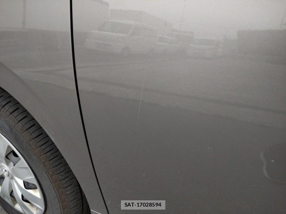 Toyota NOAH 2021-06 8061481-24