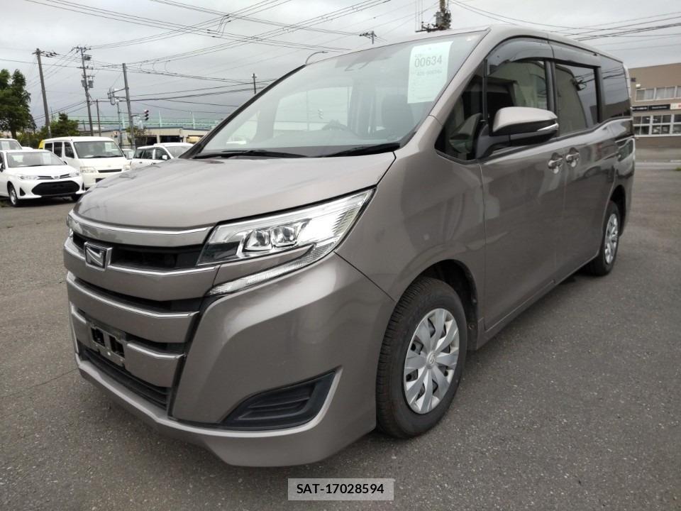 Toyota NOAH 2021-06 8061481-3