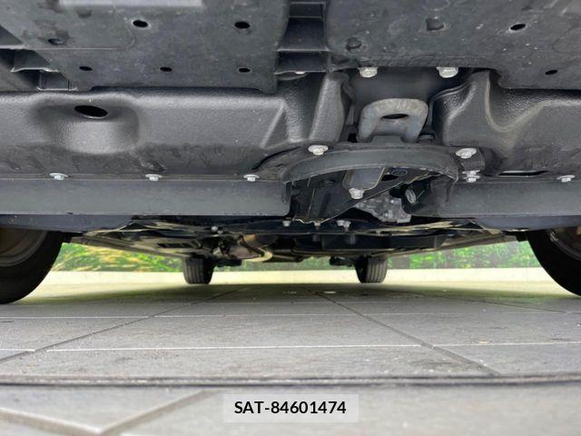 Toyota NOAH 2021-02 8074918-18