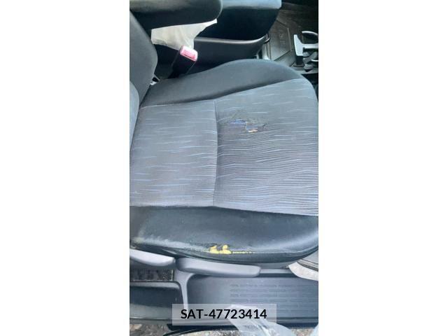 Toyota NOAH 2011-11 8074922-25