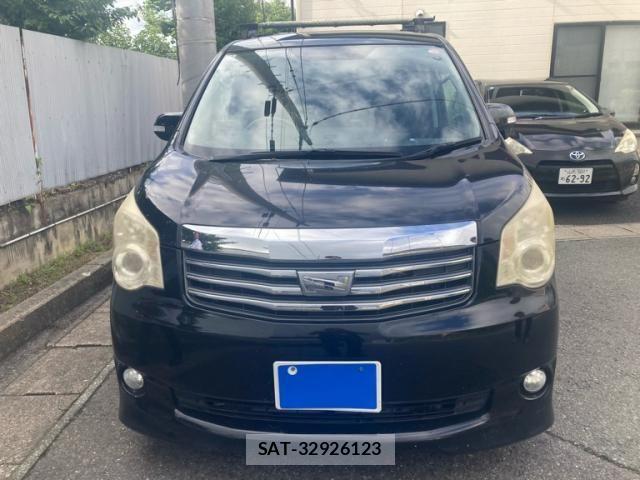Toyota NOAH 2010-09 8074925-0