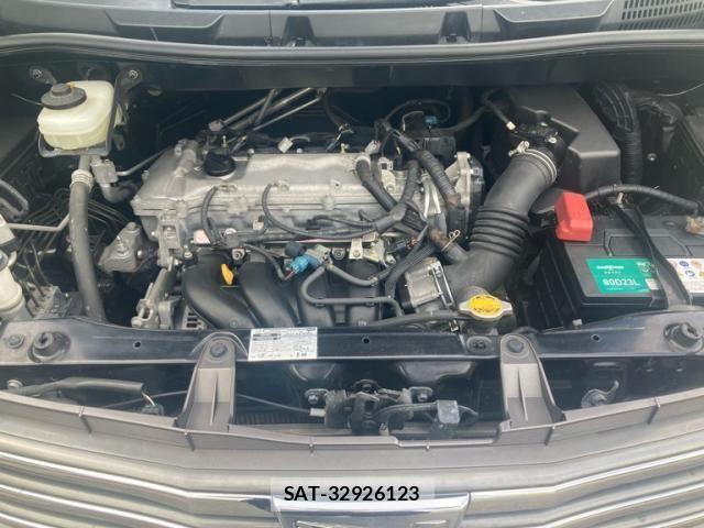 Toyota NOAH 2010-09 8074925-12