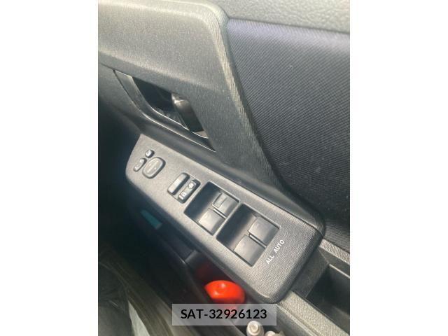 Toyota NOAH 2010-09 8074925-24
