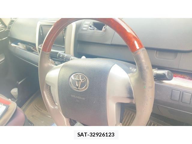 Toyota NOAH 2010-09 8074925-27
