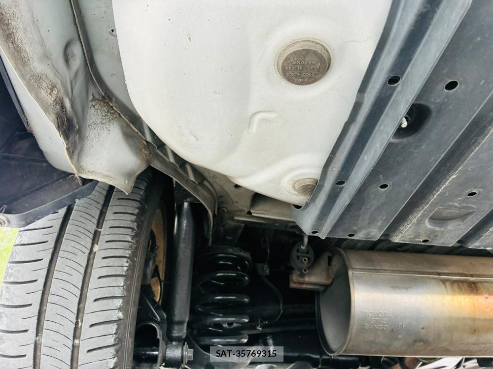 Toyota NOAH 2009-06 7972166-35