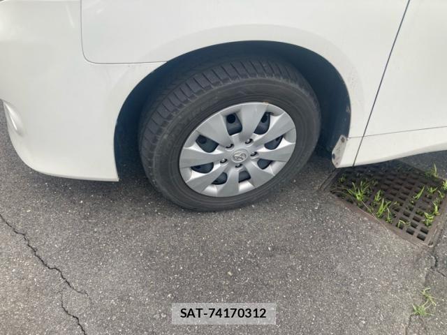 Toyota NOAH 2012-06 8074921-3