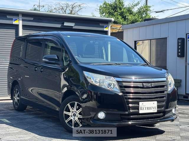 Toyota NOAH 2016-03 8074919-2
