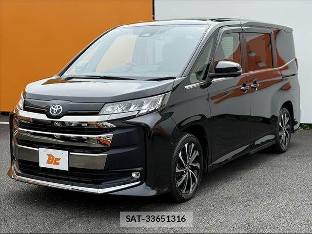 Toyota NOAH 2023-12 8074915-9