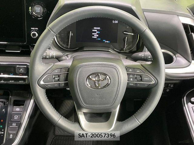 Toyota NOAH 2025-05 8074917-11