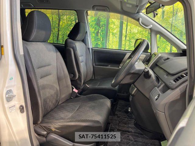 Toyota NOAH 2007-07 8074923-7