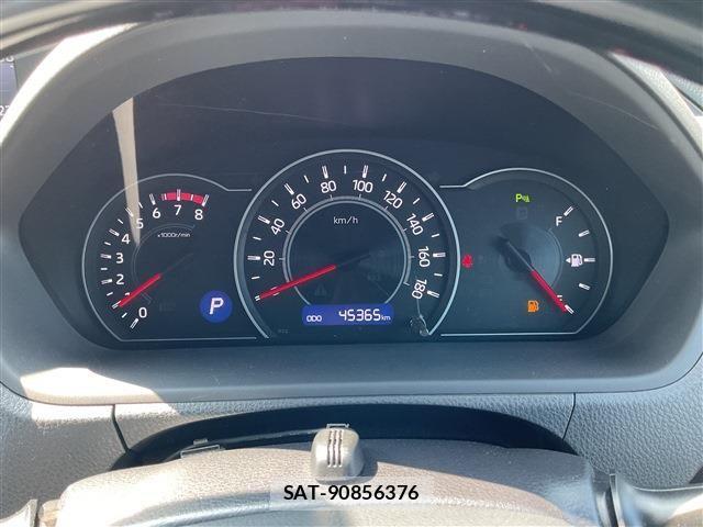 Toyota NOAH 2021-05 8100835-9