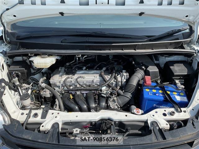 Toyota NOAH 2021-05 8100835-25