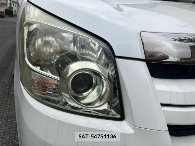 Toyota NOAH 2008-09 8100854-6