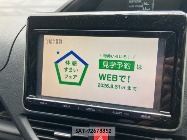 Toyota NOAH 2015-10 8100843-26