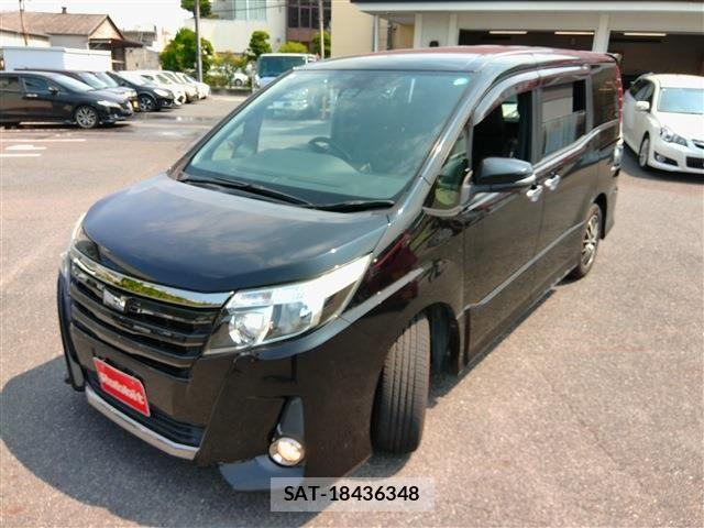 Toyota NOAH 2017-05 8100845-7
