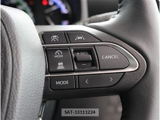 Toyota NOAH 2025-10 8100826-14