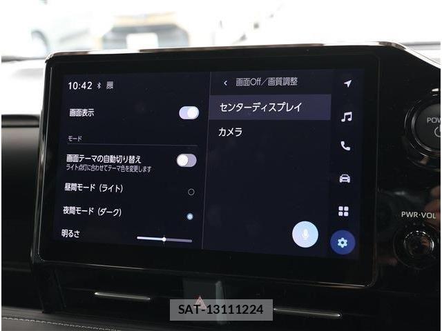 Toyota NOAH 2025-10 8100826-2