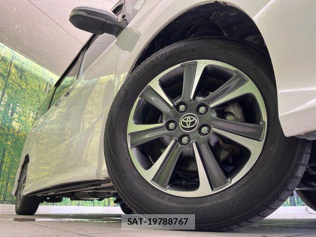 Toyota NOAH 2021-11 8100836-14