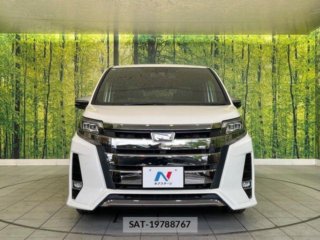 Toyota NOAH 2021-11 8100836-15