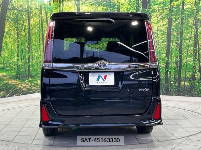 Toyota NOAH 2018-05 8100837-14