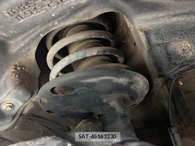 Toyota NOAH 2018-05 8100837-19