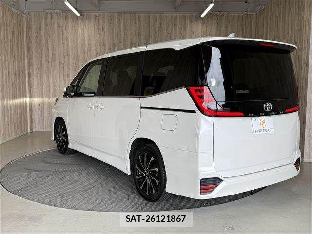Toyota NOAH 2024-07 8100831-21