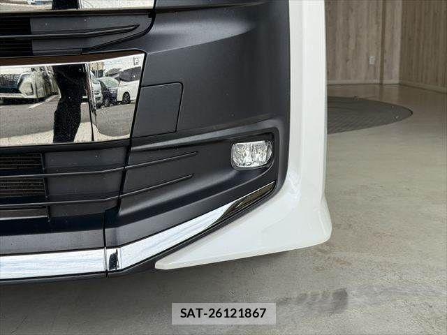 Toyota NOAH 2024-07 8100831-26