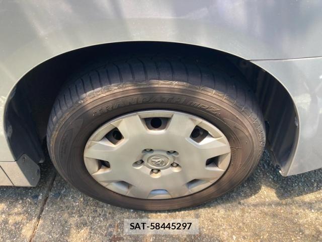 Toyota NOAH 2010-03 8100858-12
