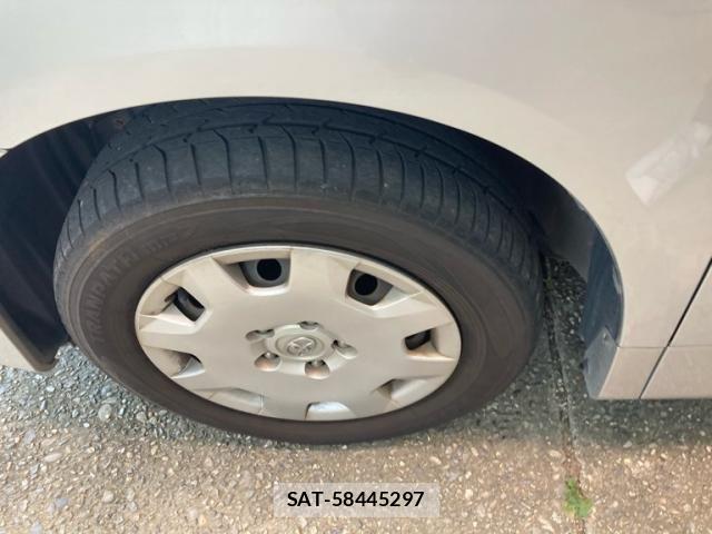 Toyota NOAH 2010-03 8100858-15