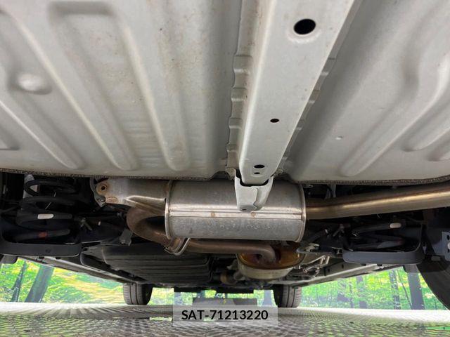 Toyota NOAH 2019-11 8100842-18