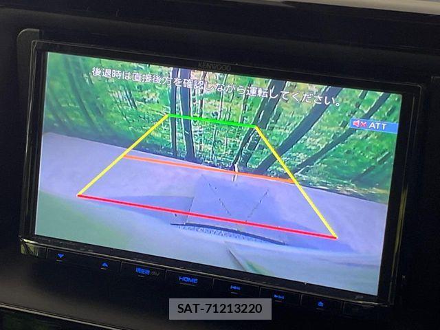 Toyota NOAH 2019-11 8100842-3
