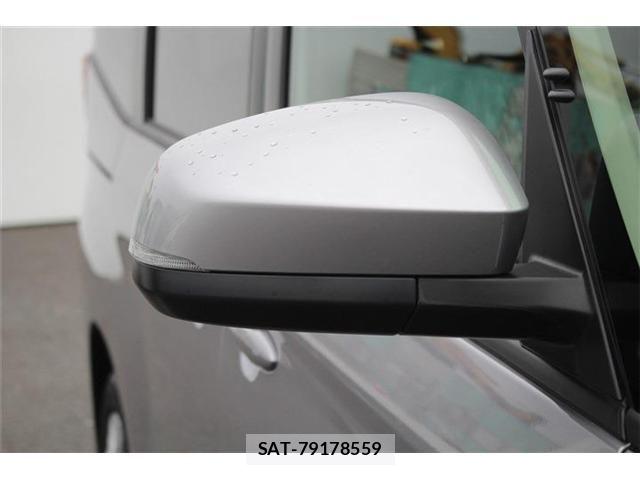 Toyota NOAH 2026-03 8100833-29