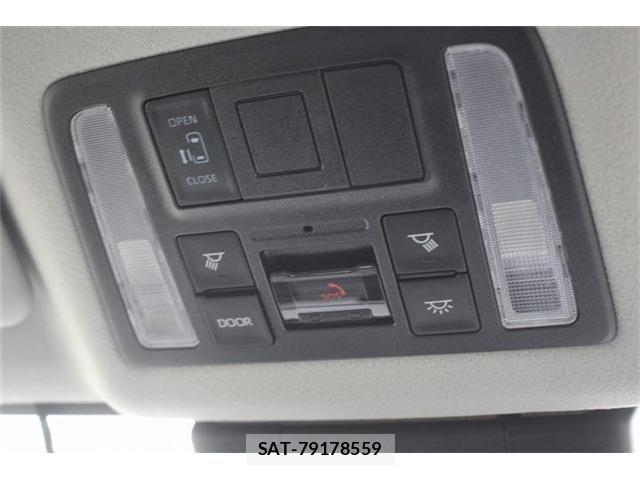 Toyota NOAH 2026-03 8100833-4