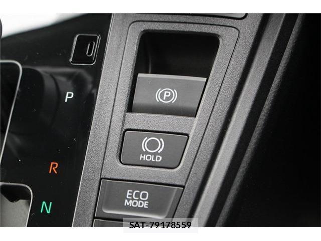 Toyota NOAH 2026-03 8100833-6