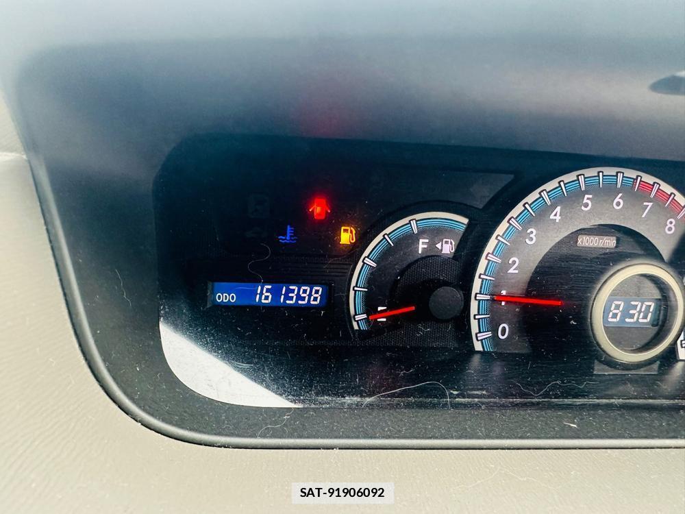 Toyota NOAH 2010-07 3401830-6