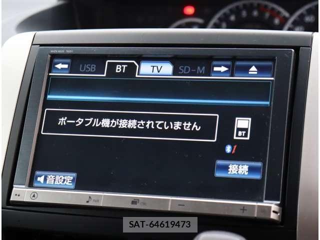 Toyota NOAH 2012-11 8100846-10