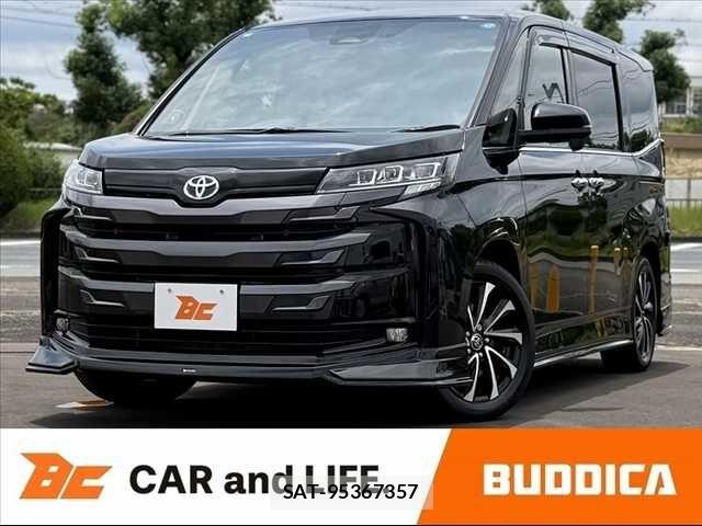 Toyota NOAH 2023-03 8100829-0