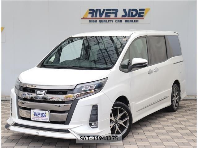 Toyota NOAH 2018-02 8100838-0
