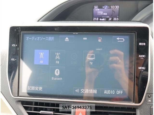 Toyota NOAH 2018-02 8100838-10