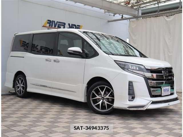 Toyota NOAH 2018-02 8100838-22