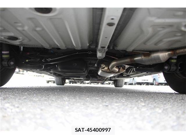 Toyota NOAH 2025-05 8100834-23