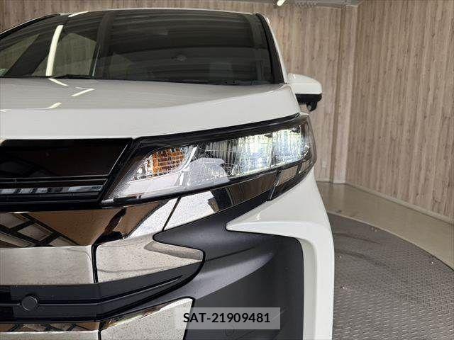 Toyota NOAH 2024-07 8100830-13