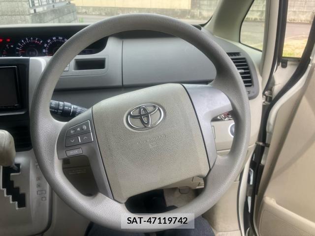 Toyota NOAH 2010-03 8100847-14