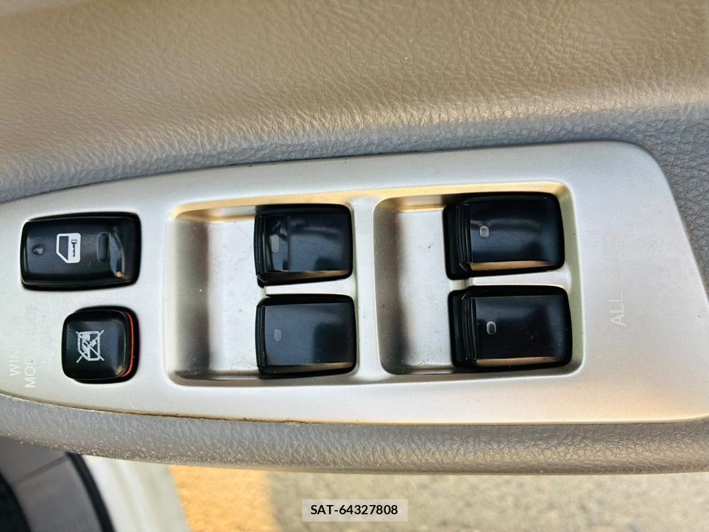 Toyota NOAH 2005-06 7878428-21